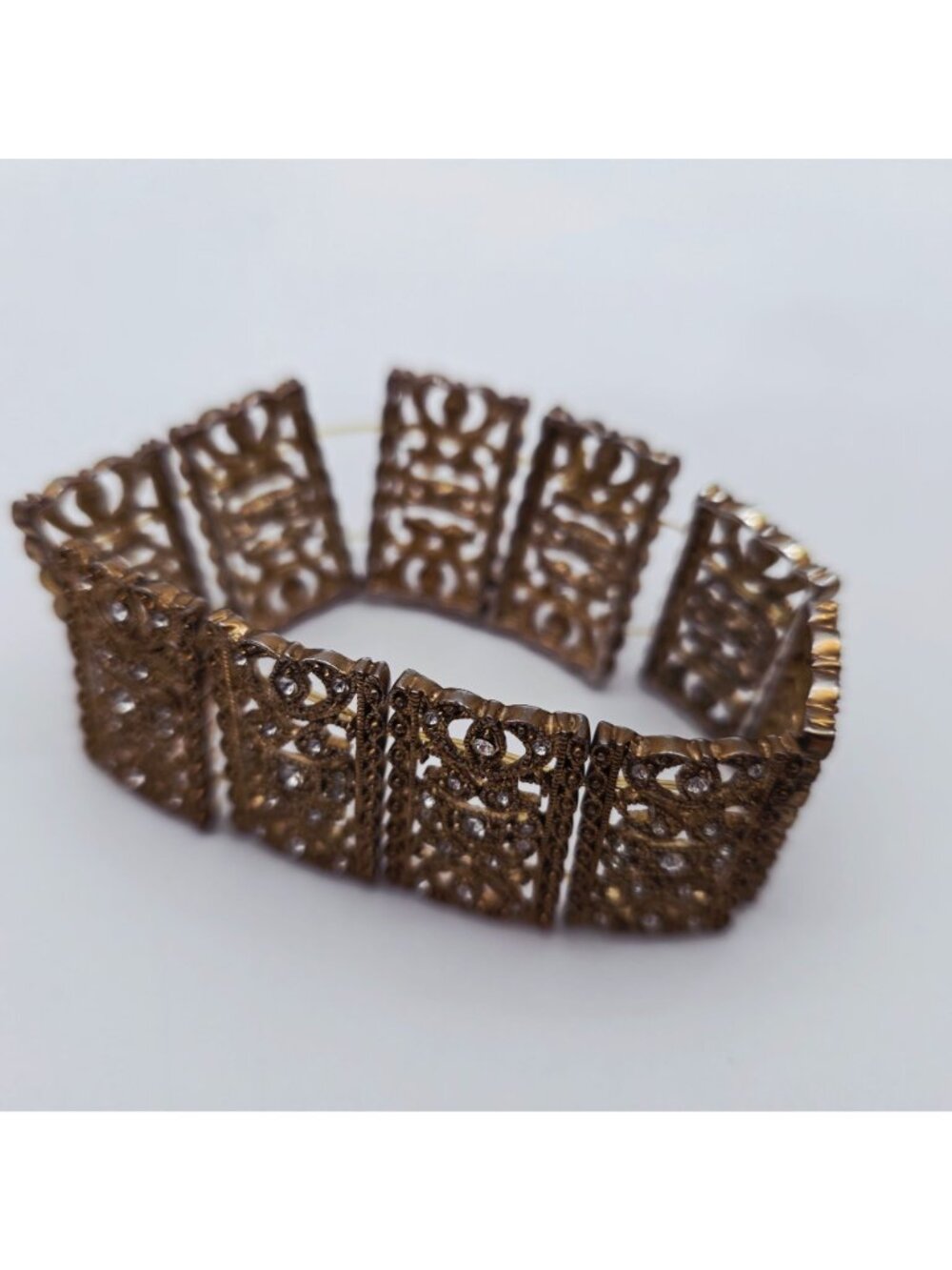 Gold-Tone Filigree & Rhinestone Stretch Bracelet 1-1/8" Wide Vintage 1960s - Picture 8 of 10